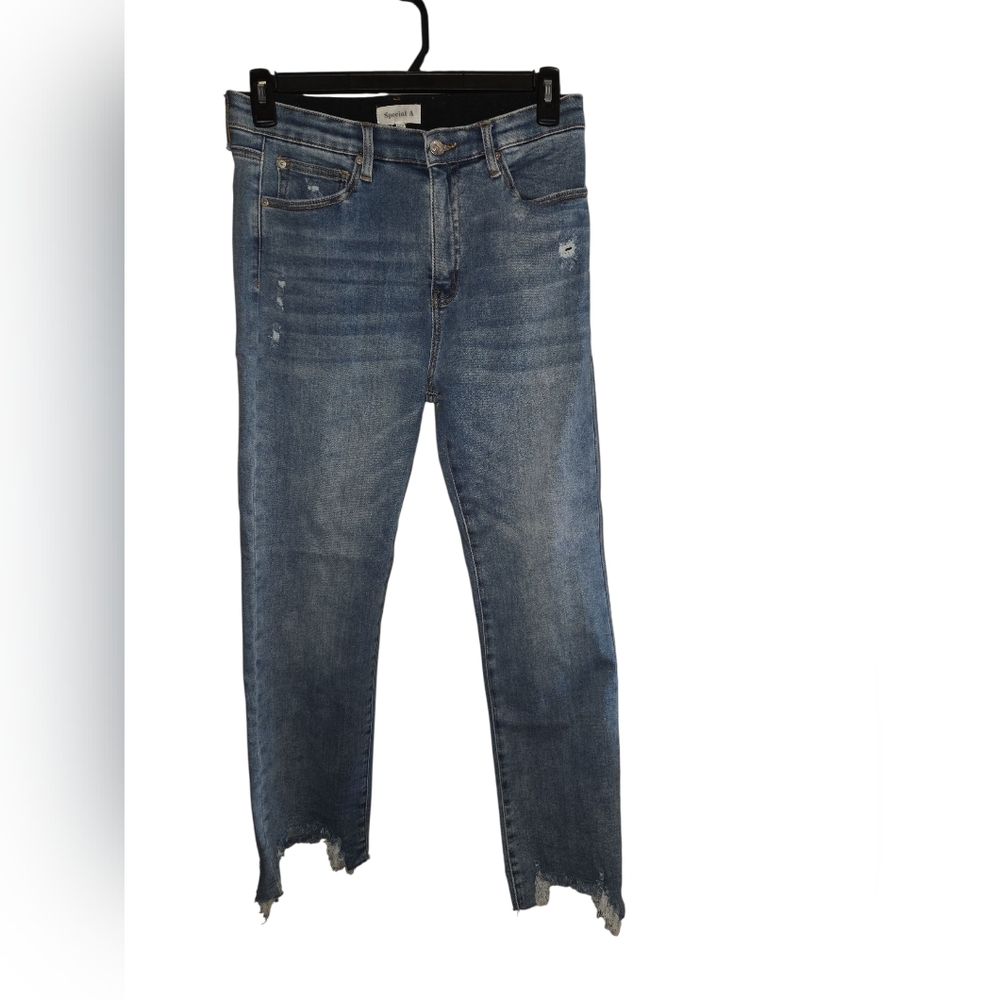 Special A Wonens Distressed Jeans
